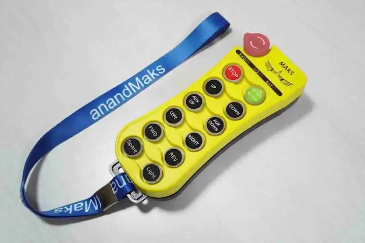 AnandMaks Radio remote control front view