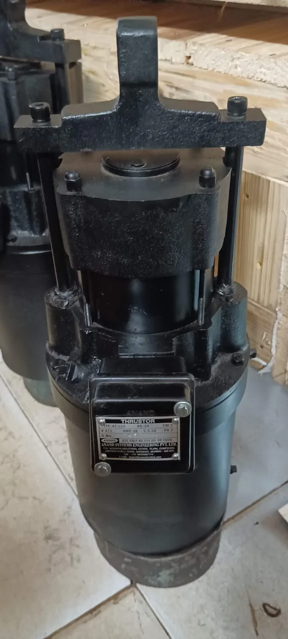 Thruster Image 2